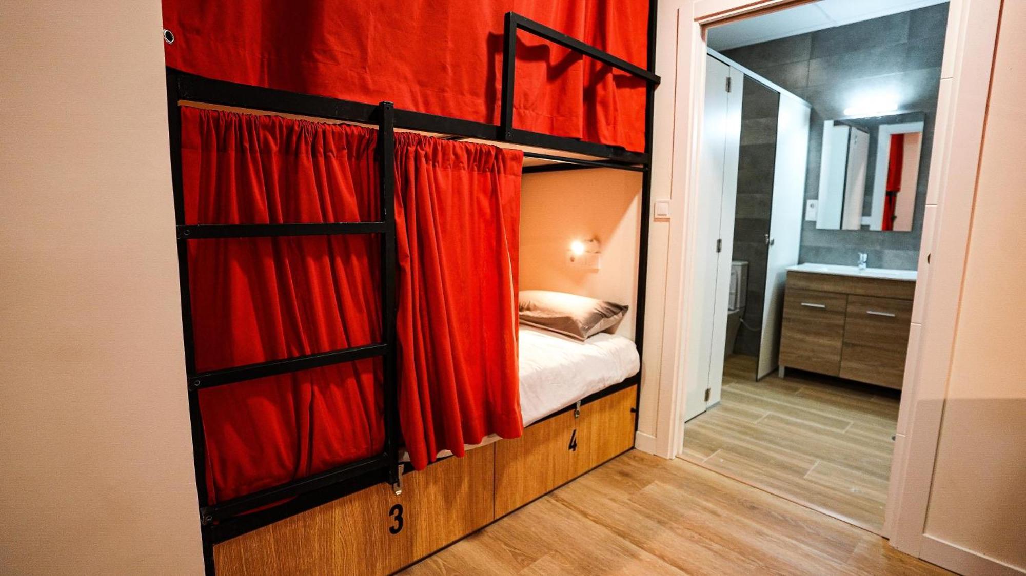 Fit Hostel Мадрид Экстерьер фото