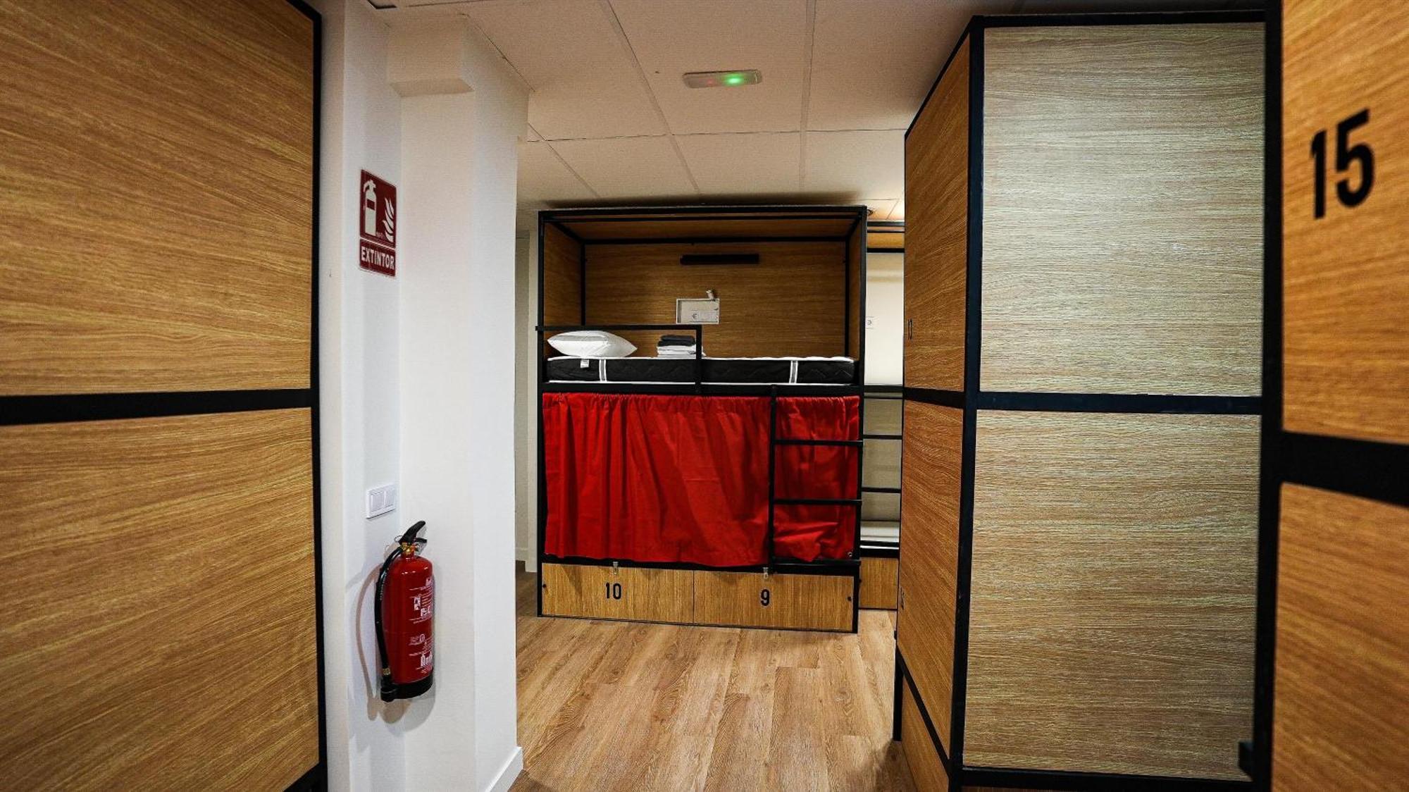 Fit Hostel Мадрид Экстерьер фото